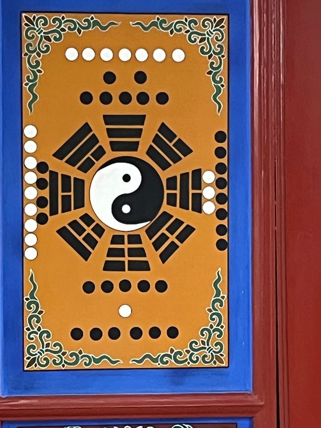 Escursione nei dintorni di Tianshui
Mai Ji Shan/Complesso Tempio dei Buddisti, Tempio di Fuxi