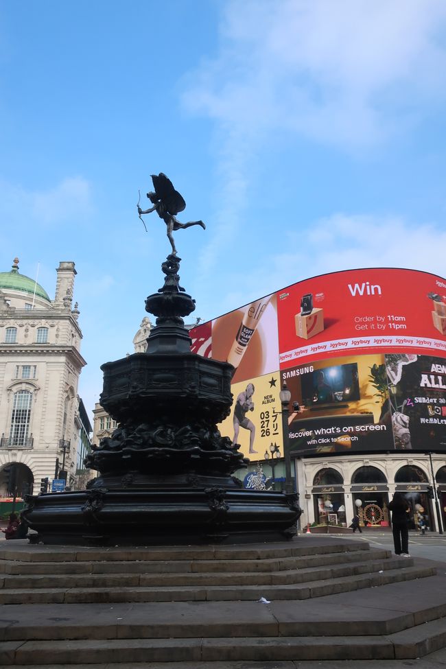Piccadilly Circus