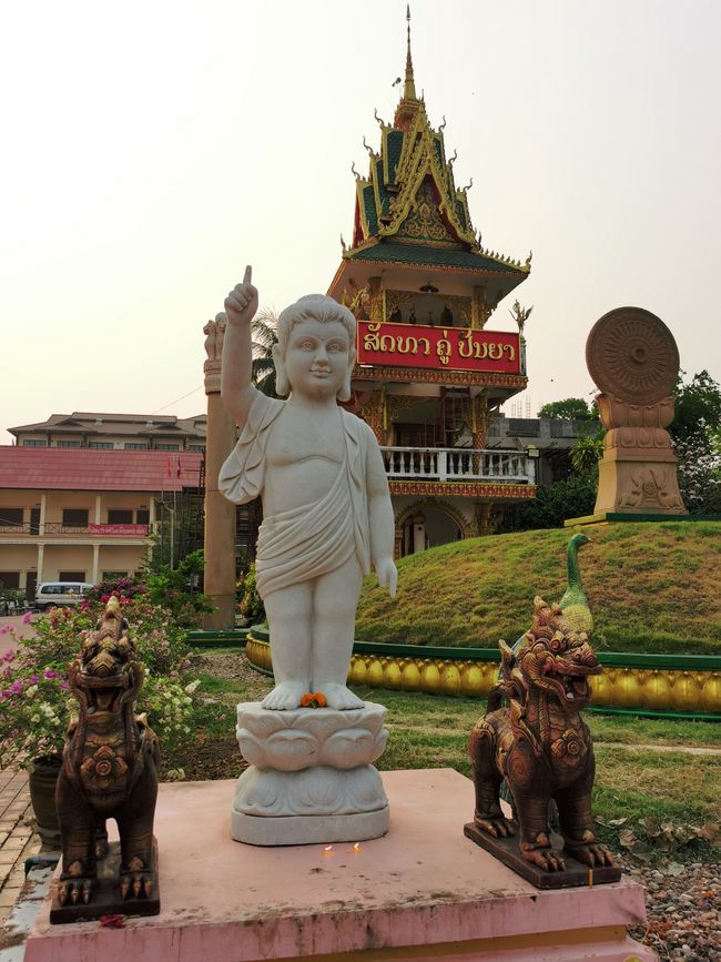 Vientiane - 1.5 days on a temple and museum tour