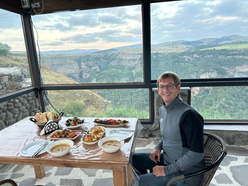 Essen mit Blick über den Canyon
