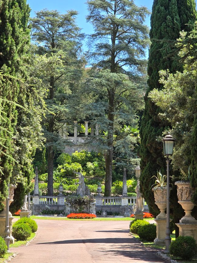 Sightseeing in Sirmione