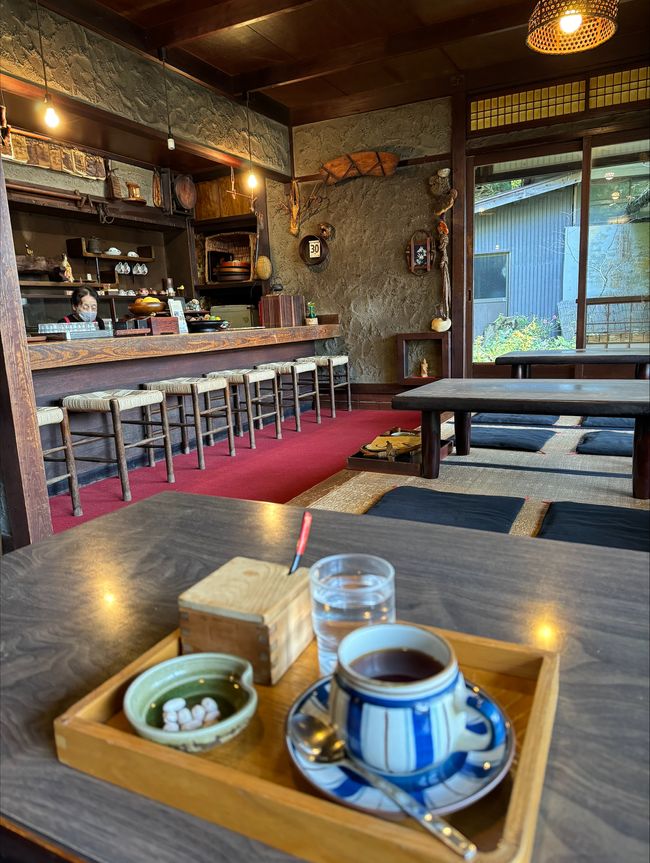 Tea shop