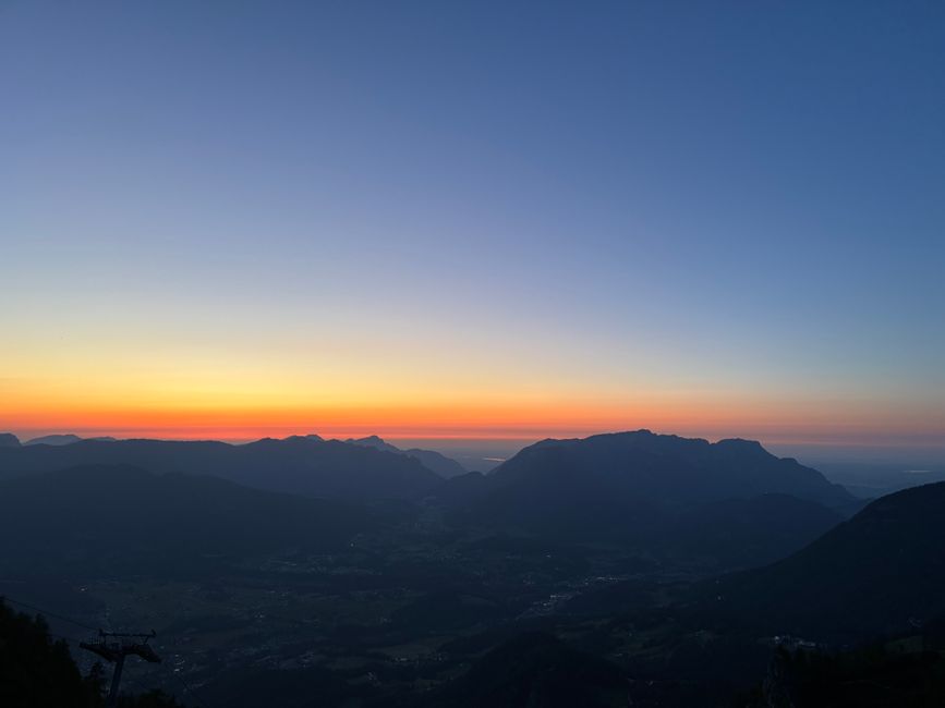 Sommersonnenwende- Feuer auf dem Jenner