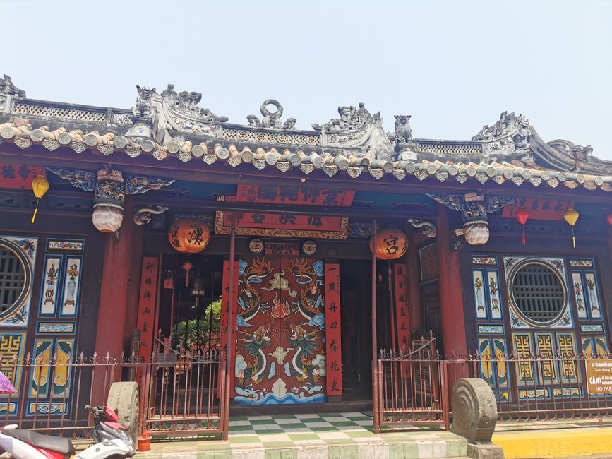 In esplorazione e shopping a Hoi An
