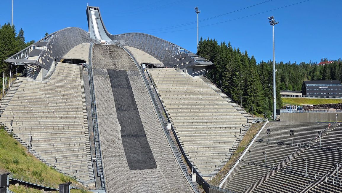 Holmenkollen Jump