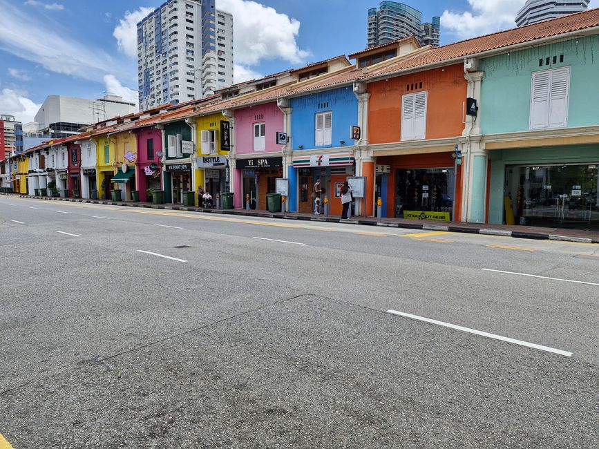 Bunte Läden der Arab Street