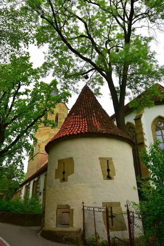 Fachwerk, Kunst und Kettensägen