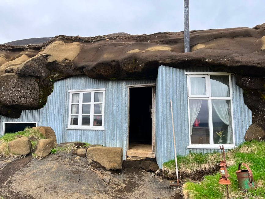 Laugarvatn Cave und Pingvellir