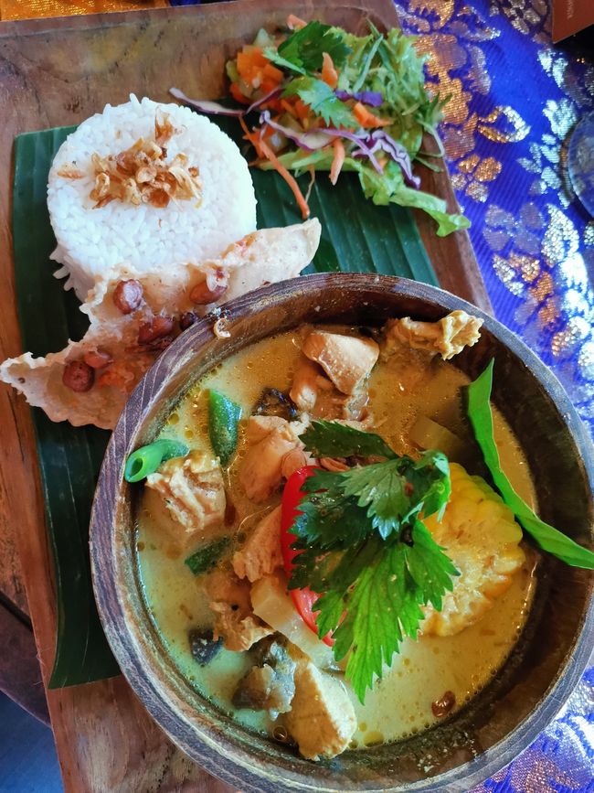Bali - Reisfelder und Surfhotspot