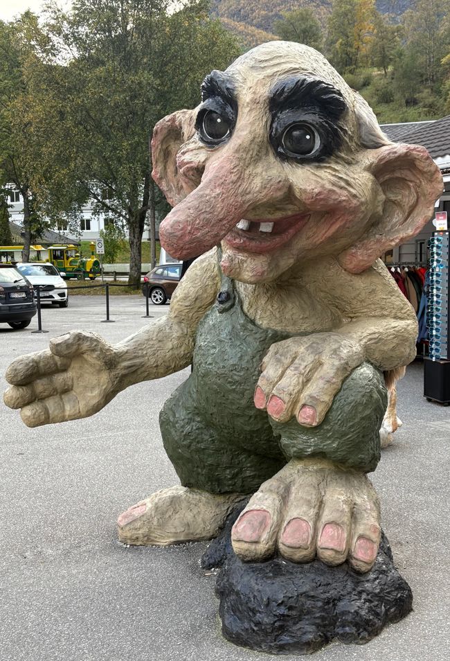 Troll mit Bimmelbahn 😃