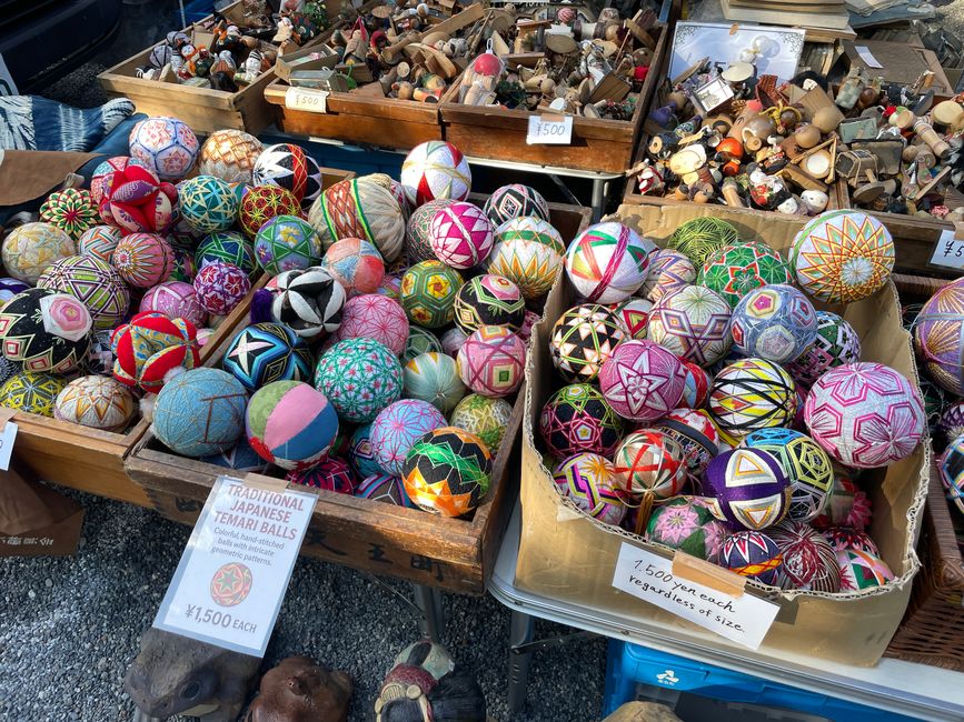 Palle Tamari decorate con filo