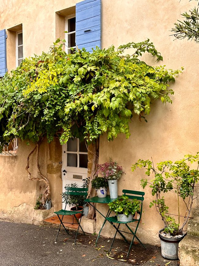 Lourmarin und sein Schloss