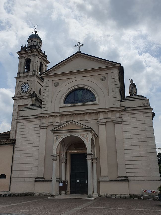 Brescello, Kirche