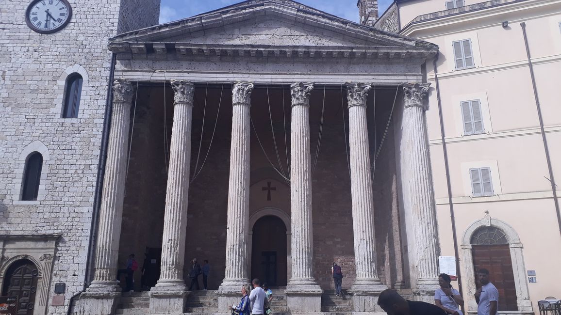 Facade of the church of Santa Maria Sopra Minerva