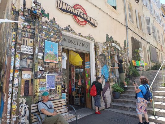 Marseille 
Hop on Hop off und zu Fuß