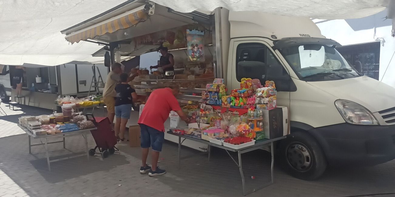 Orce-Wochenmarkt (Granada) (Fotos vom August 2023)