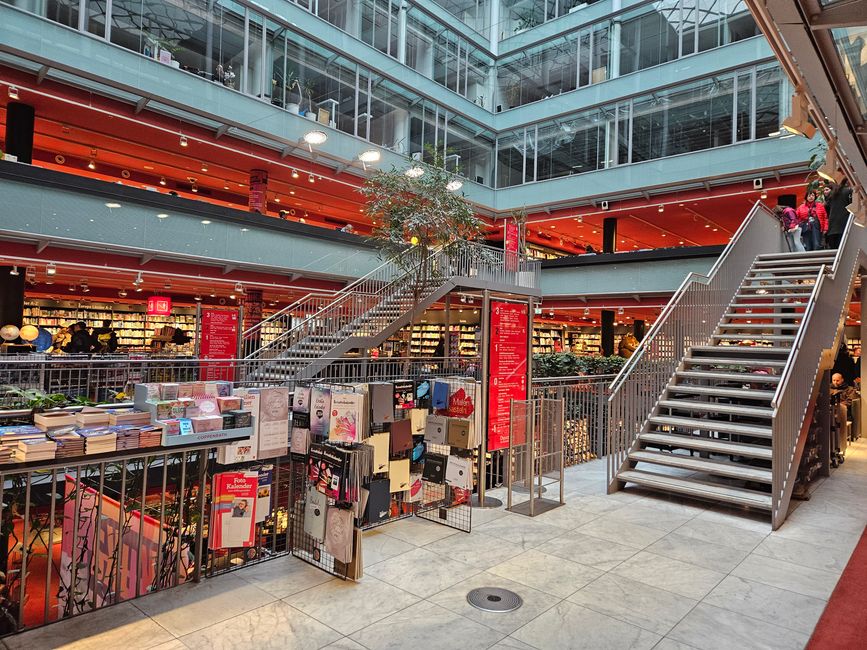 2025 - Octobre - Berlin - Kulturkaufhaus Dussmann