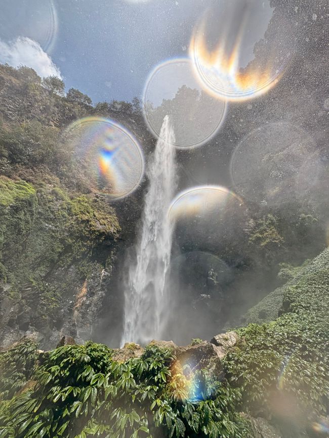 Cascada Sipiso-Piso