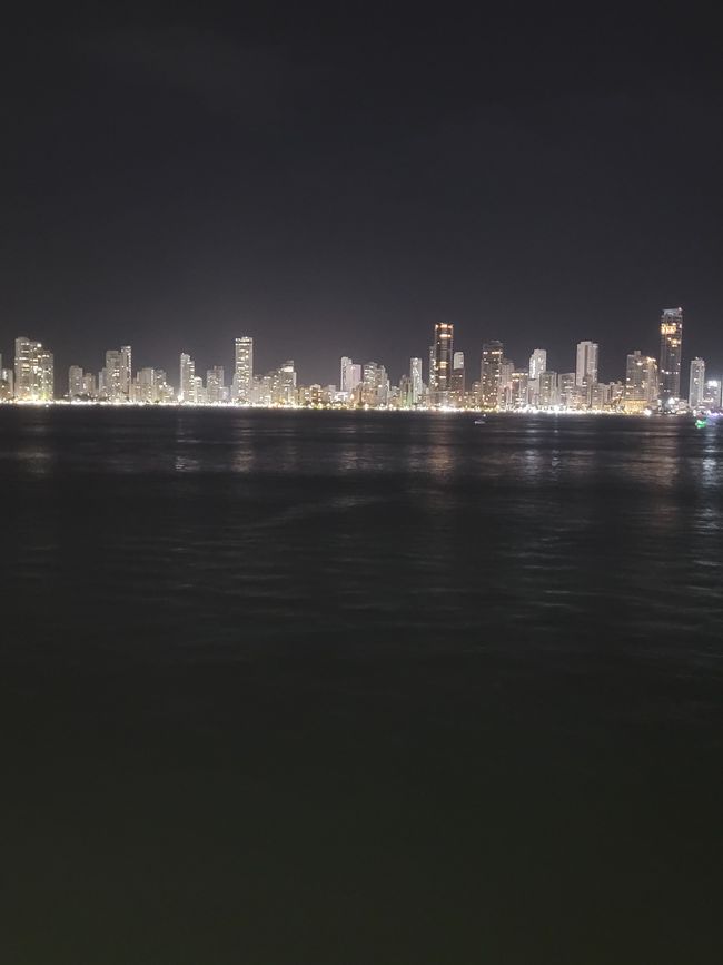 Día 36 y 37: Crucero alrededor del mundo - Cartagena/Colombia