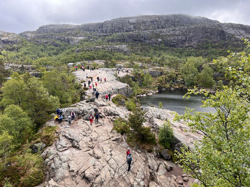 Auf dem Weg zum Preikestolen
