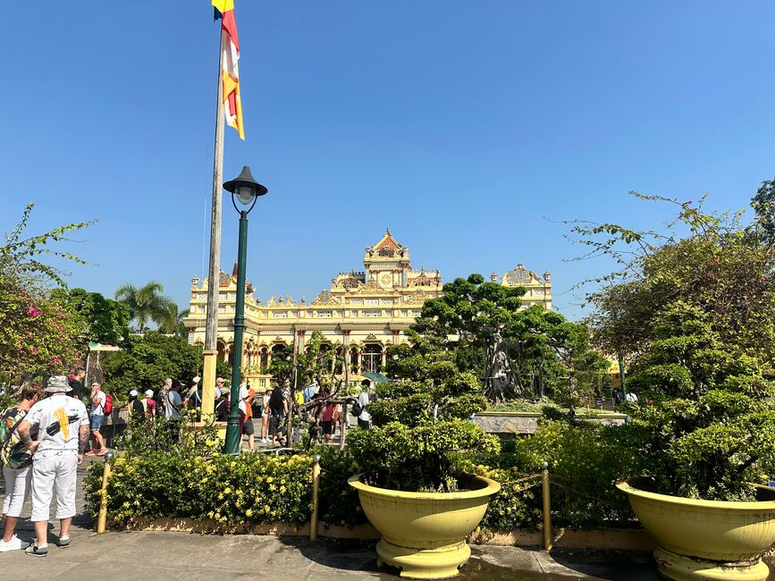 胡志明市