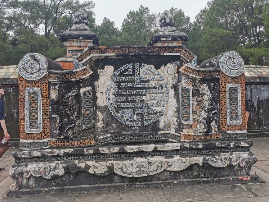 Recorrido por la antigua ciudad imperial de Hue