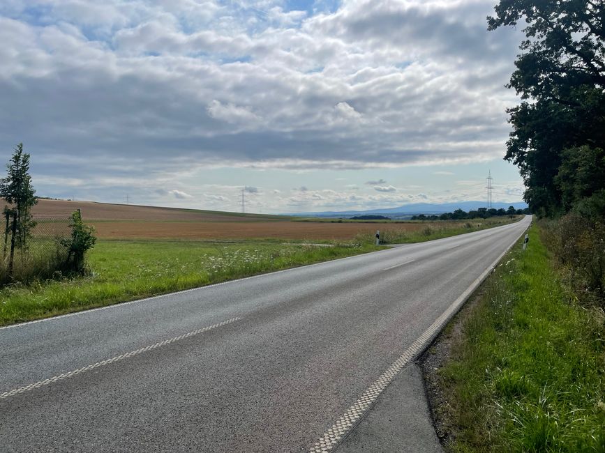 Durch Wind regen Matsch Berg hoch Berg runter