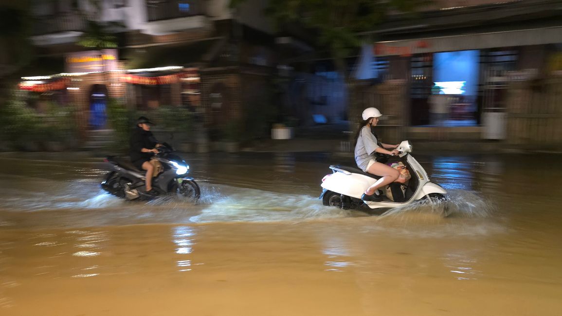 会安在雨中!诅咒还是祝福?