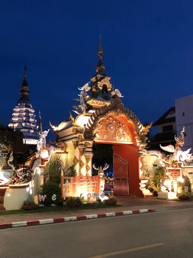 🇹🇭 Wir entdecken Chiang Mai und erleben das Loy Krathong- Lichterfest✨