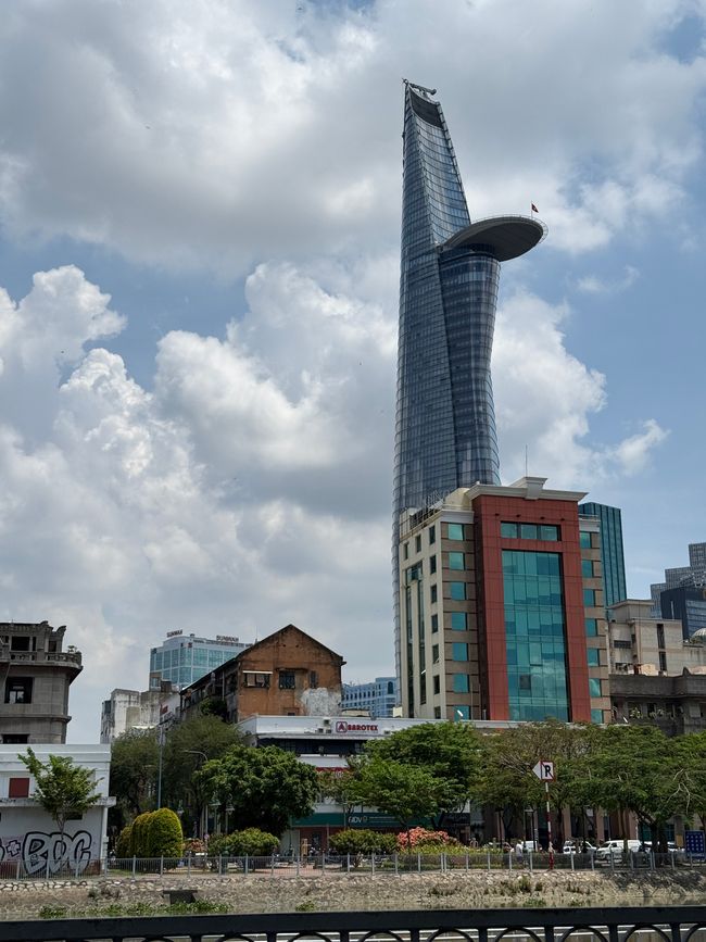 Bygning med helikopter-landingsplads