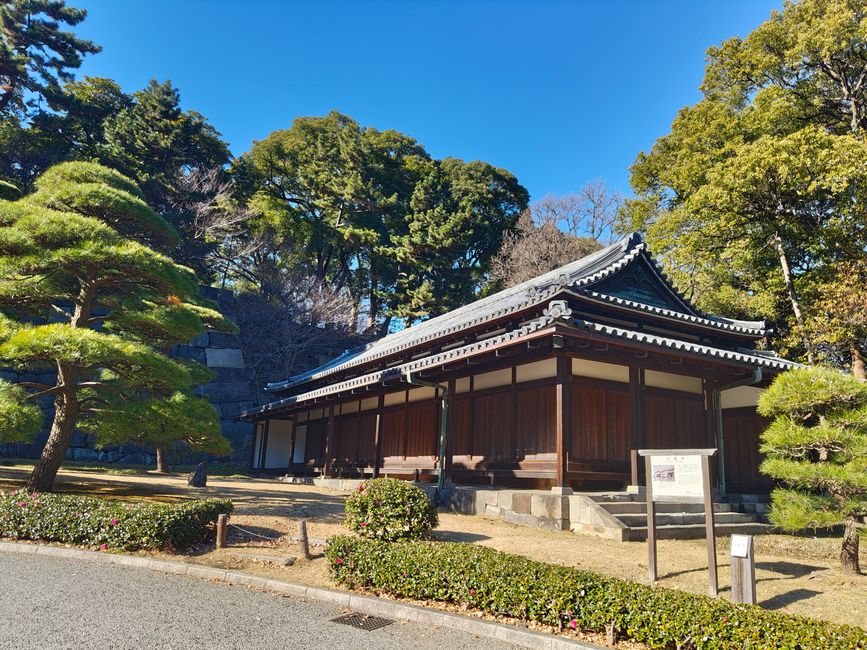 In den Gärten des Kaiserpalasts