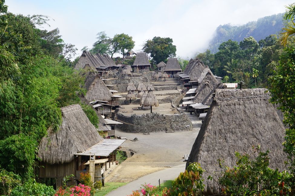 Bajawa y cuatro pueblos tradicionales