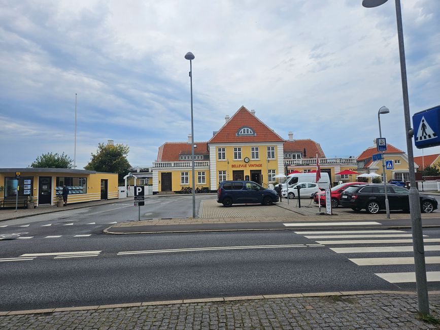 schaut aus wie ein alter Bahnhof?