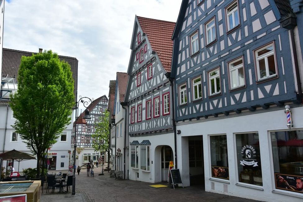 Fachwerk, Kunst und Kettensägen