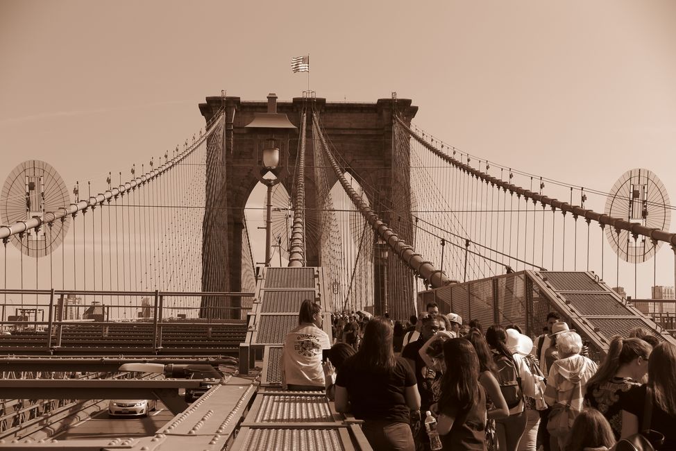 Manhattan Bridge