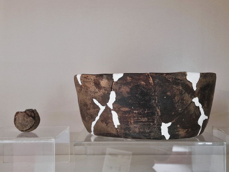 COPE - Cooperative Orthotic and Prosthetic Enterprise and our search for Laotian identity?