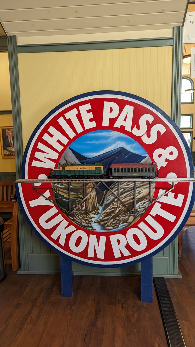 Tag 22: Off to Alaska! A landslide, the White Pass & long trains