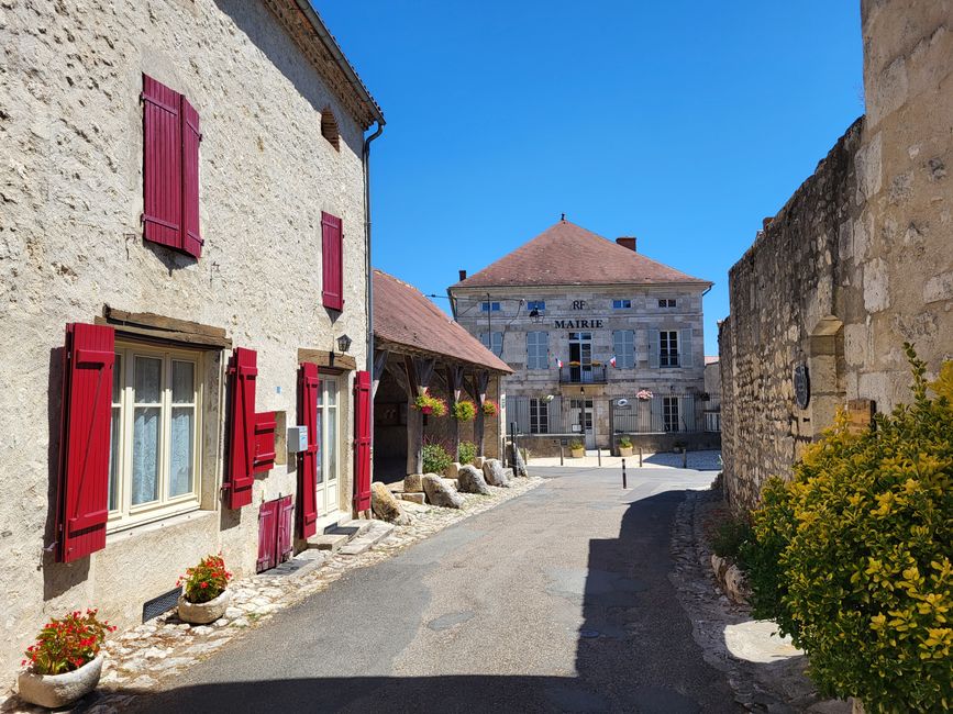 Charroux