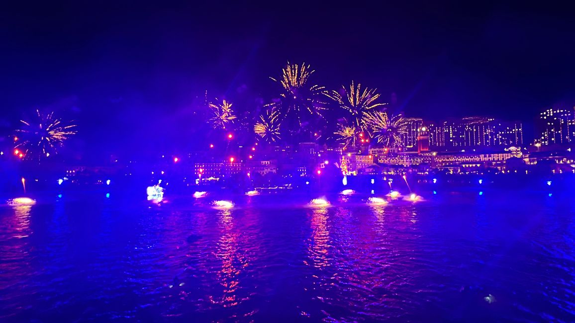 Tag 13 - Phu Quoc : Un spectacle étincelant à Sunset Town