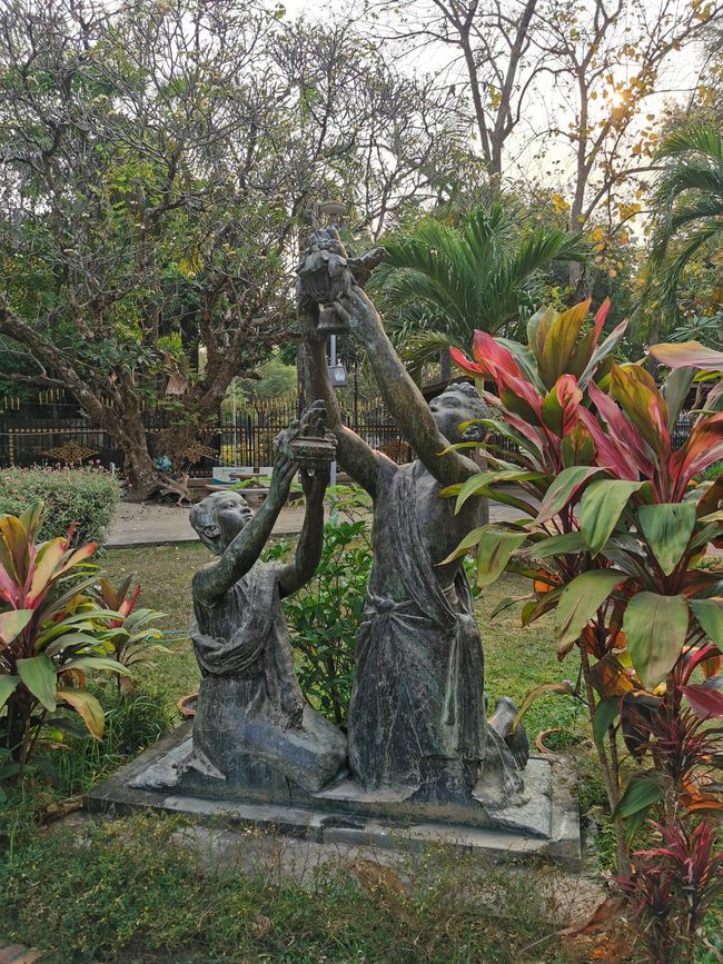 Vientiane - 1.5 days on a temple and museum tour