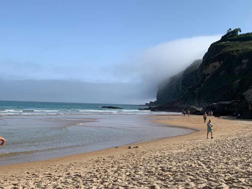 Surfing à la playa de Luaña