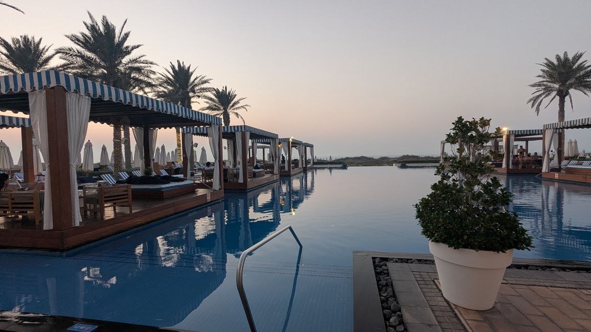 Saadiyat Beach Club