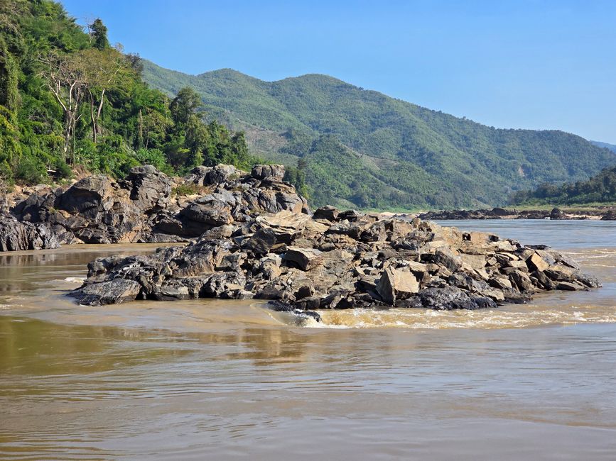 Auf dem Mekong von Luang Prabang nach Ban Houayxay