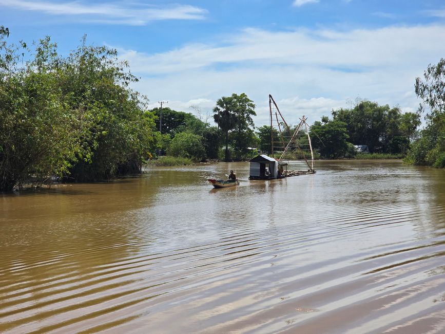 Von Siem Reap über den Tonle-Sap-See nach Battambang