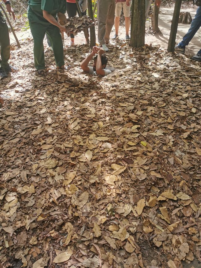 ... onwards to the Cu Chi Tunnel .. and right into a earth hole