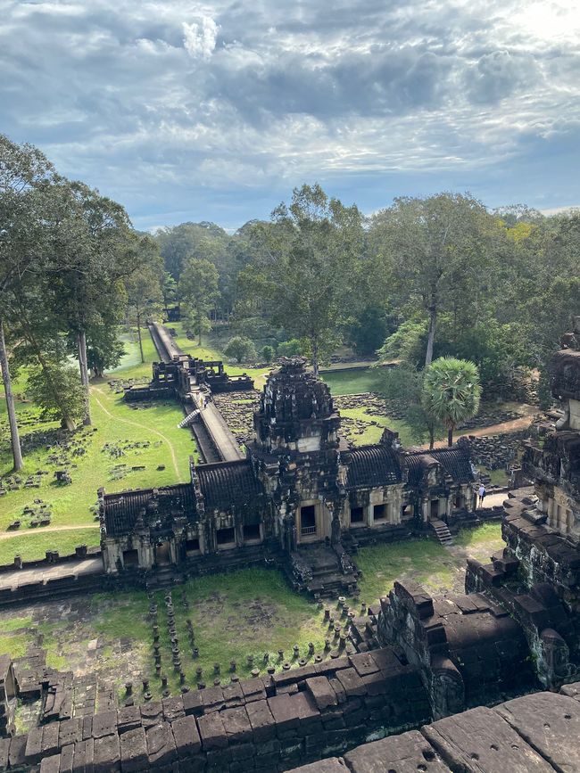 Angkor Thom Temple