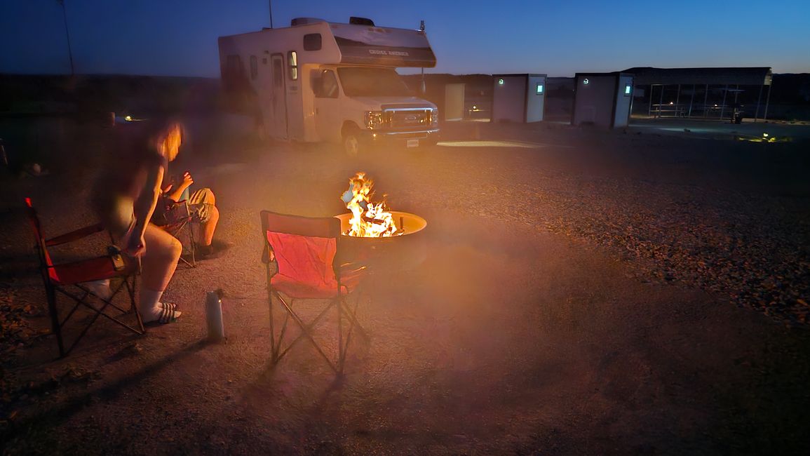 Ghost Town e RV Park