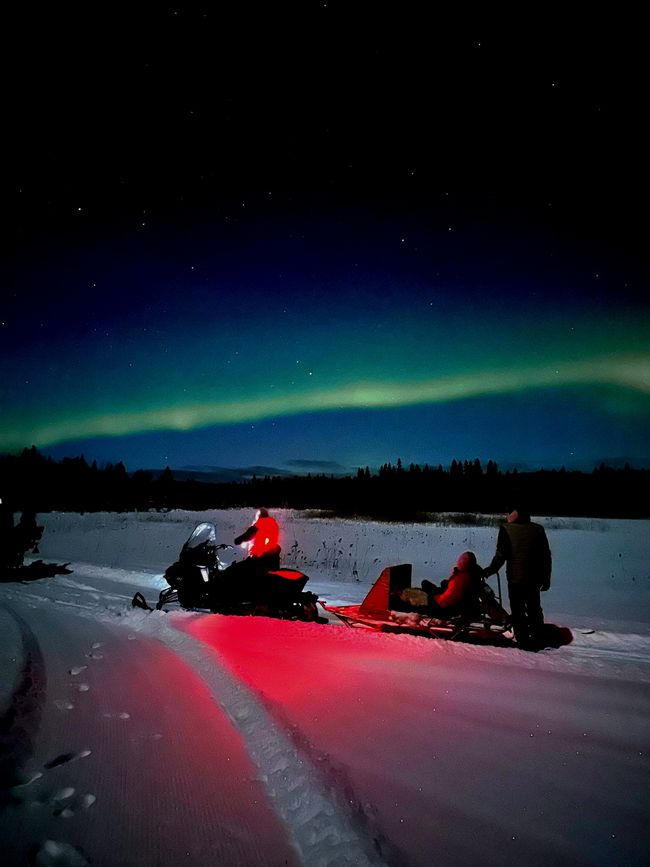 ¡Qué bonito clima, la aurora boreal!
