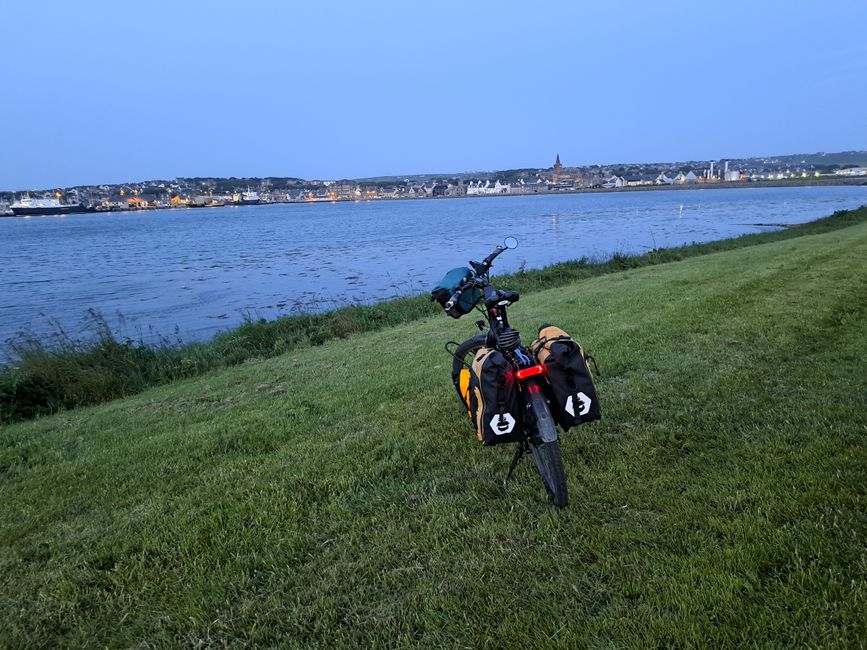 Ankunft in Kirkwall, ca 23 h