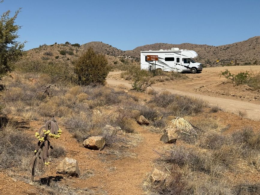 À Apache Pass